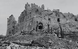 Le bombe e poi il silenzio. La battaglia di Cassino e la distruzione dell'abbazia