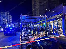 Sparatoria in via Aldo Moro. Un giovane morto. L'altro è ricoverato in prognosi riservata