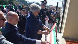 Nuova caserma dei carabinieri. Il taglio del nastro