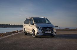 Un salotto viaggiante. Si rinnova la Classe V