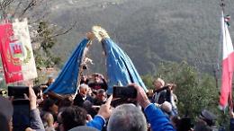 Si rinnova il bacio delle Madonne sul monte Asprano