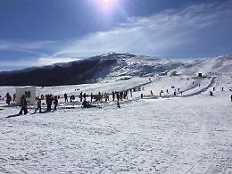 Campostaffi, pienone sulle piste: sciatori e appassionati affollano la stazione