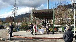 Grande successo per la Via Crucis dell'associazione Largo a don Bosco in zona Solfegna