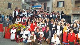 Sagra della crespella a Santa Francesca. Tutti i protagonisti e i vincitori dei carri folcloristici