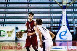 Vince l'Under 20 del Ferentino con oltre quaranta punti in due della coppia Mastrangeli-Datuowei
