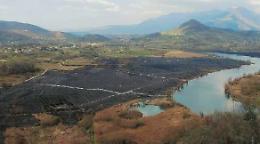 Riserva naturale distrutta dalle fiamme: scatenata una caccia serrata al piromane