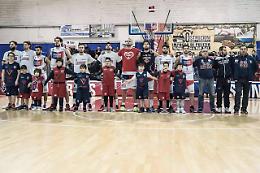 Tifosi rossoblù in fibrillazione per la semifinale della Virtus Tsb Basket a Napoli