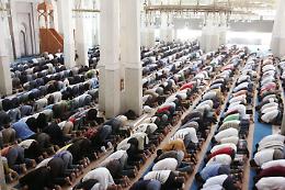 Inneggiava alle stragi di occidentali: espulso integralista islamico