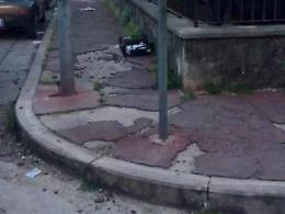 Disabili prigionieri delle barriere cittadine. La denuncia di un 30enne sulla sedia a rotelle