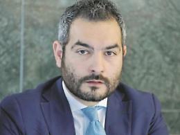 Intervista all'assessore Benedetto Leone: laurea o non laurea?