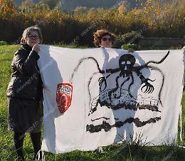 Marcia sui veleni sepolti: gli ambientalisti arrivano a Nocione