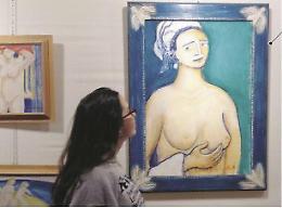 "Profumi di donna", l'esposizione di Ettore Gualdini fino al 20 dicembre