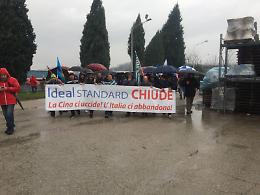 [LA RICOSTRUZIONE] Chiusura Ideal Standard: lo sciopero invade l'A1