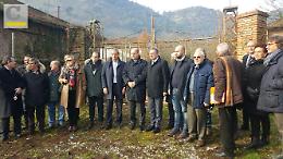 [FOTO] Zingaretti visita l'ex Campo di concentramento di Caira: obiettivo recupero
