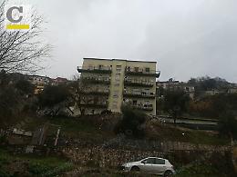 Blitz dei carabinieri nella cooperativa che ospita i rifugiati