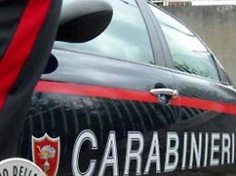 Donna ricattata: "O ti candidi con noi o perdi il lavoro". Ma lei denuncia tutto