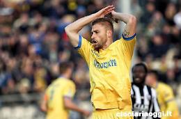 Frosinone - Foggia: caccia al biglietto, l'attesa per i 1.035 posti del settore ospiti