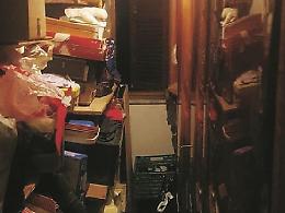 Si sveglia e trova i ladri: momenti di terrore per un anziano