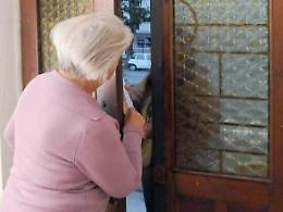 Anziana derubata da due rom: caccia alle giovani autrici del colpo