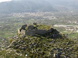 Cervaro, il castello tra i “Luoghi del Cuore” Fai: basta un click per votarlo