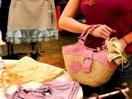 Ladra "in trasferta" trafuga abbigliamento agli "Archi"