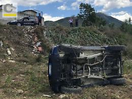 Precipita in un dirupo e muore, diverse le ipotesi al vaglio degli inquirenti