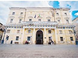 Casa abusiva, deciso lo sgombero per un'intera famiglia