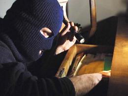 Furti, banda di ladri semina il terrore: la gente pensa alle ronde
