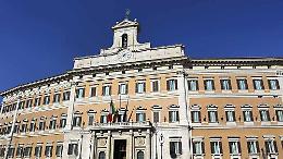 Politica, ricalcolo dei vitalizi: ecco tutte le "sforbiciate"