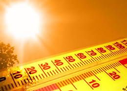 Meteo infuocato: arriva un week end torrido, ma con l'ombrello