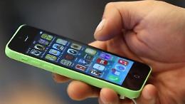 Cellulari ko e niente connessioni da giorni: scoppia la protesta