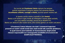 Il Frosinone Calcio pesantemente insultato sul web, scatta la denuncia