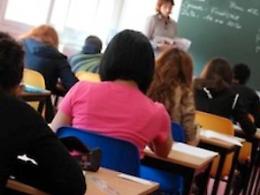 Scuola, il 17 settembre si torna sui banchi: ecco il calendario del Ministero