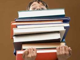 Scuola, stangata per le famiglie ma c'è il bonus libri: ecco come ottenerlo