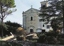 Convento di San Sosio, meglio la Croce Rossa. Schiarita sul futuro