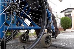 Finti malati chiedevano l'elemosina in modo spregevole: scoperti e allontanati