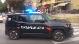 Spaccio nelle case popolari, un urlo durante il blitz: "Fionnare"