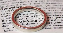 La crisi non molla. E affonda anche i matrimoni: record di divorziati