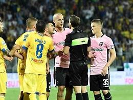Frosinone - Palermo: i giudici non decidono, l'agonia continua