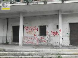Cassino, ancora offese sui muri contro Matteo Salvini: incivili all'opera
