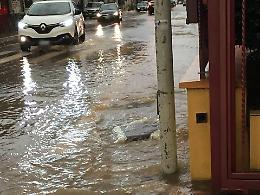 Maltempo, peggioramento in arrivo: chiusi i sottopassi almeno fino a domani
