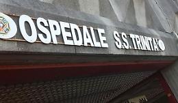 Incidente in fabbrica: un operaio rischia di perdere la mano