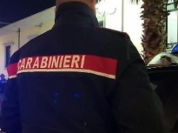 Parapiglia al posto di blocco con i parenti: in tre finiscono nei guai
