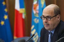 Sfiducia a Zingaretti respinta: il centrodestra si sfalda, Governatore più forte