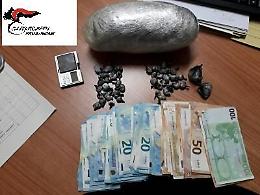 Spacciatore albanese arrestato: aveva 250 grammi di coca pronta per il mercato