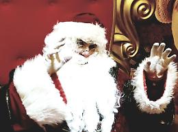 “Il Borgo di Babbo Natale” stupisce tutti: migliaia i visitatori