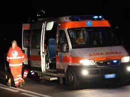 Incidente tra due auto: un ferito grave estratto dalle lamiere