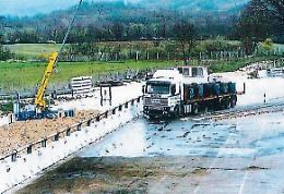 Bus precipitato, salvi per miracolo due ciociari: la decisione del giudice