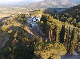 Monte Menola, dopo i dinosauri arriva il sentiero dei contrabbandieri