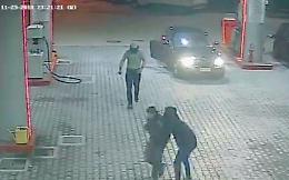 Rapine lampo: quattro colpi in 14 ore. Uno dei due arrestati confessa